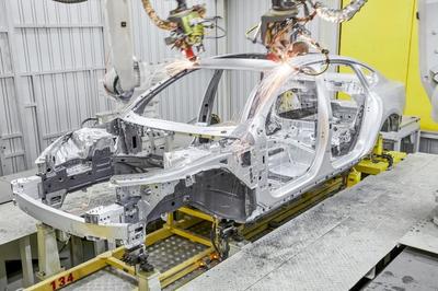 ABB與華域汽車成立合資企業(yè)，智能制造自動化解決方案惠及更多中國客戶